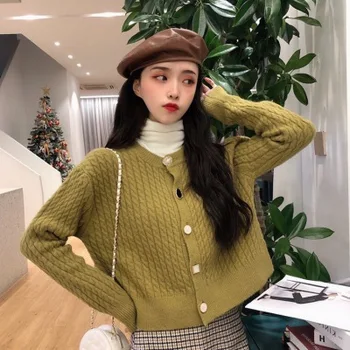 

The new cardigan twist sweater for autumn and winter small fashionable buttons lightly cooked knit sweater wear a loose top