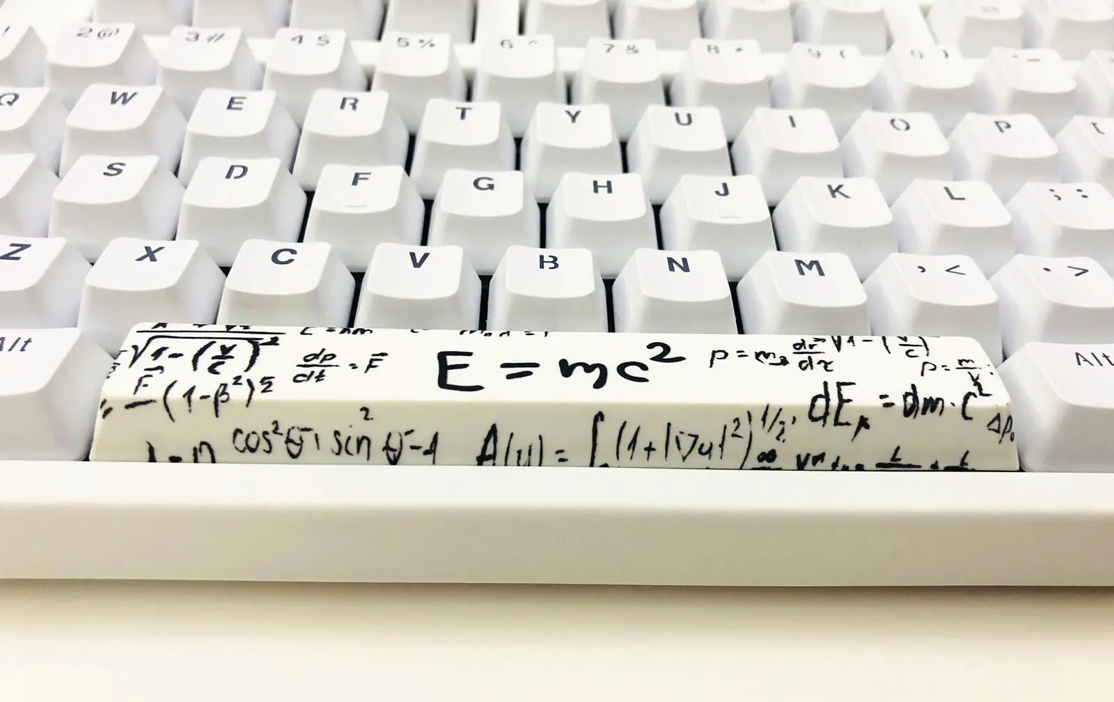 E = mc2 Dye-sub Spacebar Keycap Эйнштейна энергия-масса формула вишня профиль для MX Механическая игровая клавиатура