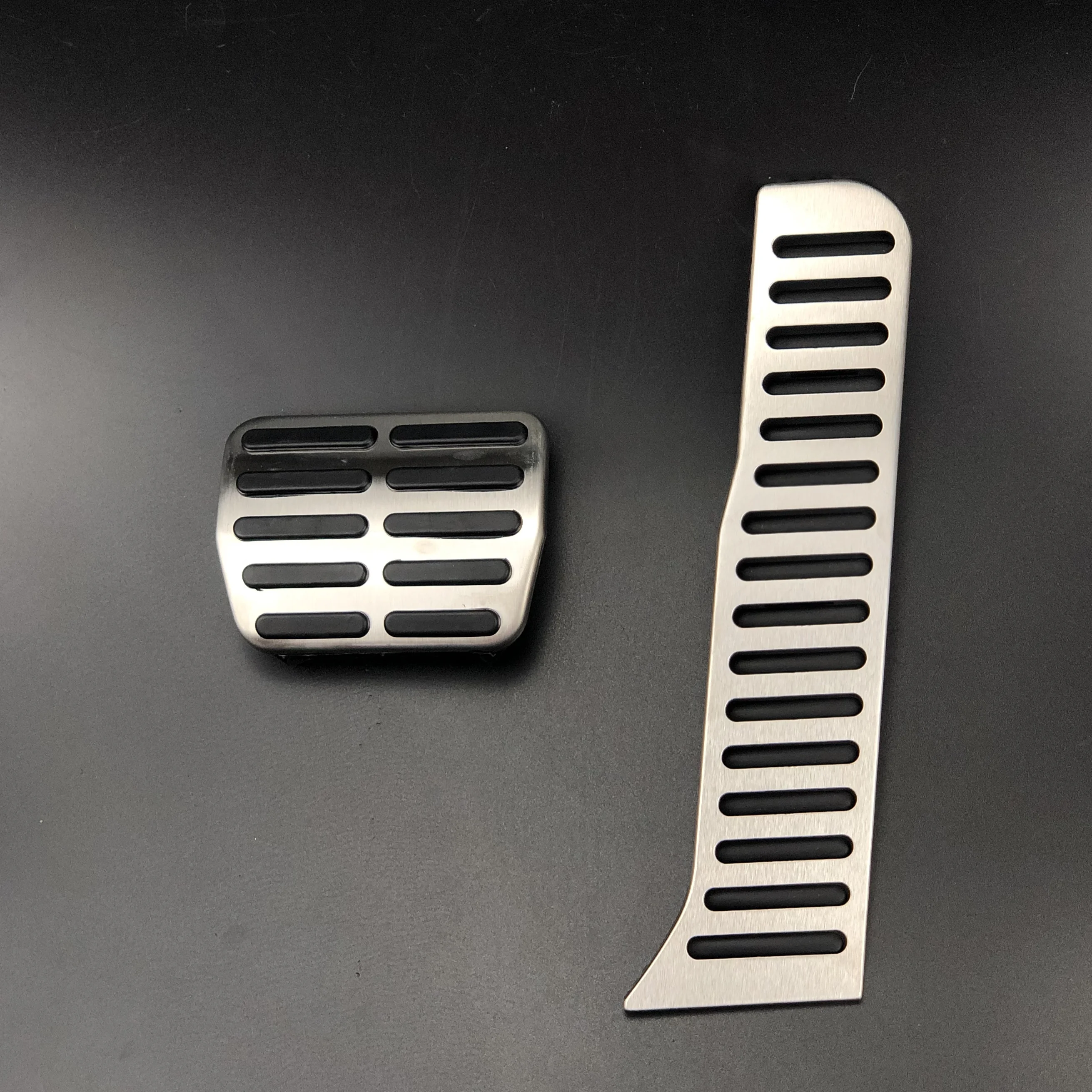 StainlessSteelCarPedalCarPedalsCoverForVolkswagenJettaMK6