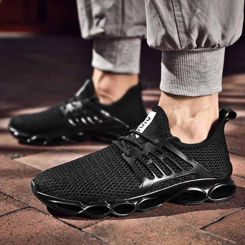 

2019 Summer New Style MEN'S SHOES Large Size Athletic Shoes Fly Netting Surface Low Top Men Casual Running Shoes 39-47