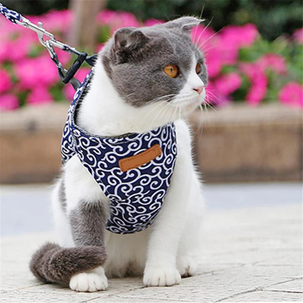 

Cat Harness Pets Clothes Breathable Outdoor Chest Straps Japenese Style Soft Cats Dogs Walking Leash Set