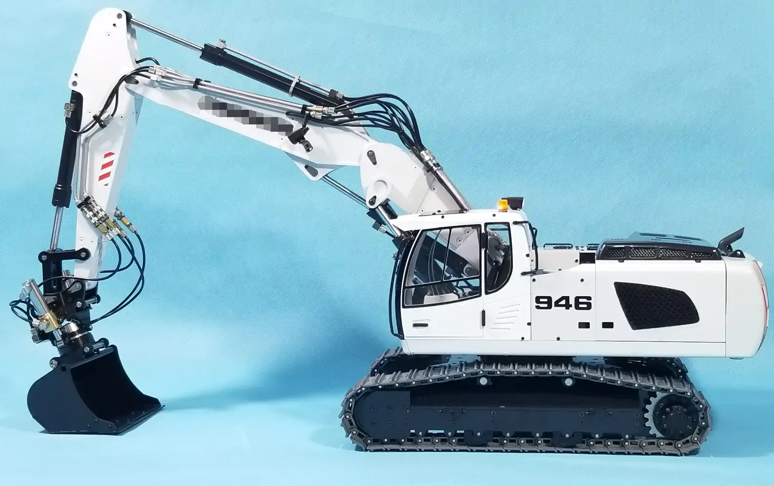 1/14 RC remote control metal hydraulic excavator model 946 3 with