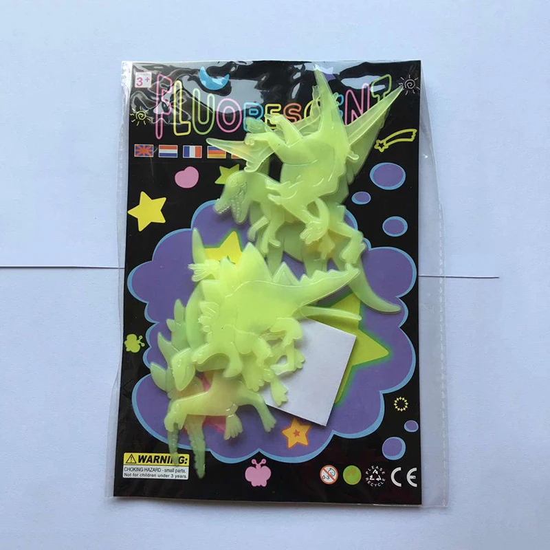 3700289561_1743600742