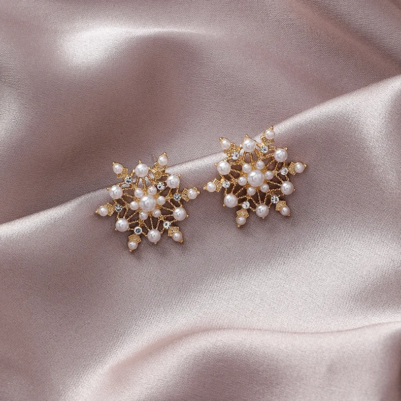 Корея элегантные рождественские аксессуары для ушей имитация жемчуга Хрустальная Снежинка цветок серьги гвоздики для женщин Мода Bijoux Brincos