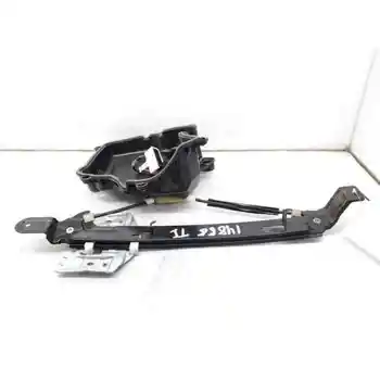 

1P0839461A left rear elevaluna SEAT LEON (1P1)