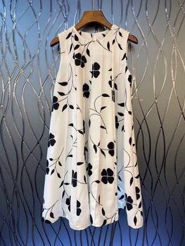 

2020 Spring and Summer New Women's round Neck Back Zipper Decorations Leaf Print Sleeveless Dress 622