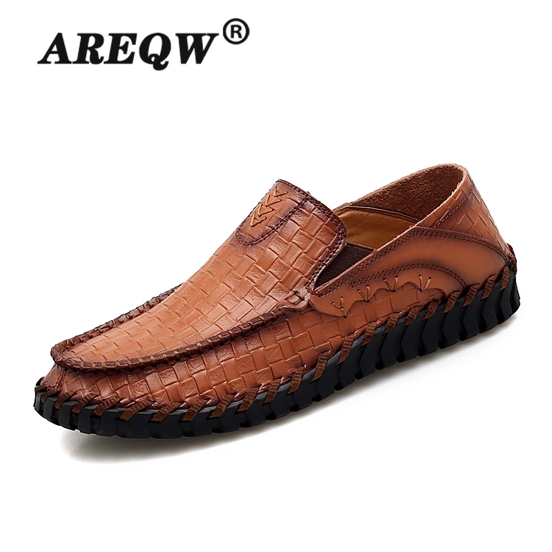

New Men Loafers Shoes Soft Moccasins Genuine Leather Flats Handmade Casual Shoes Slip-On Men's Shoes Driving Shoes Size 38-47
