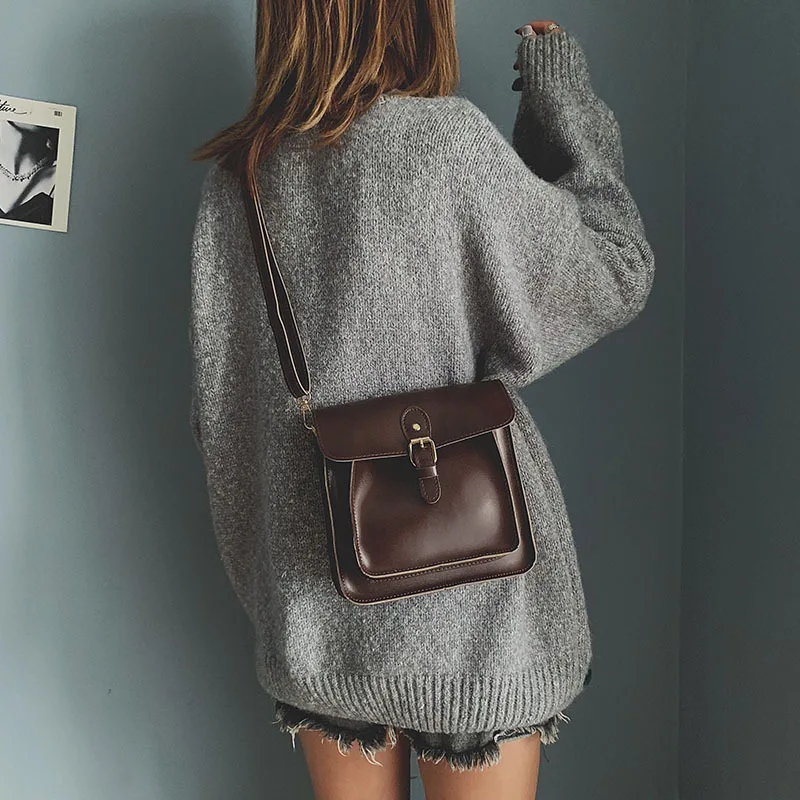

INS Ultra-Fire Pack 2018 Simple Students Casual bai da xiao Square Bag College Retro Shoulder Bag Women's
