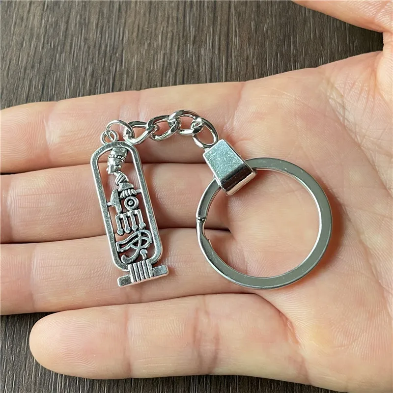 ميدالية مفاتيح معدنية مع سبيكة الوطنية بطل تمثال قلادة DIY بها بنفسك مجوهرات الحرف هاسب إنتاج الجملة مختلف الملحقات