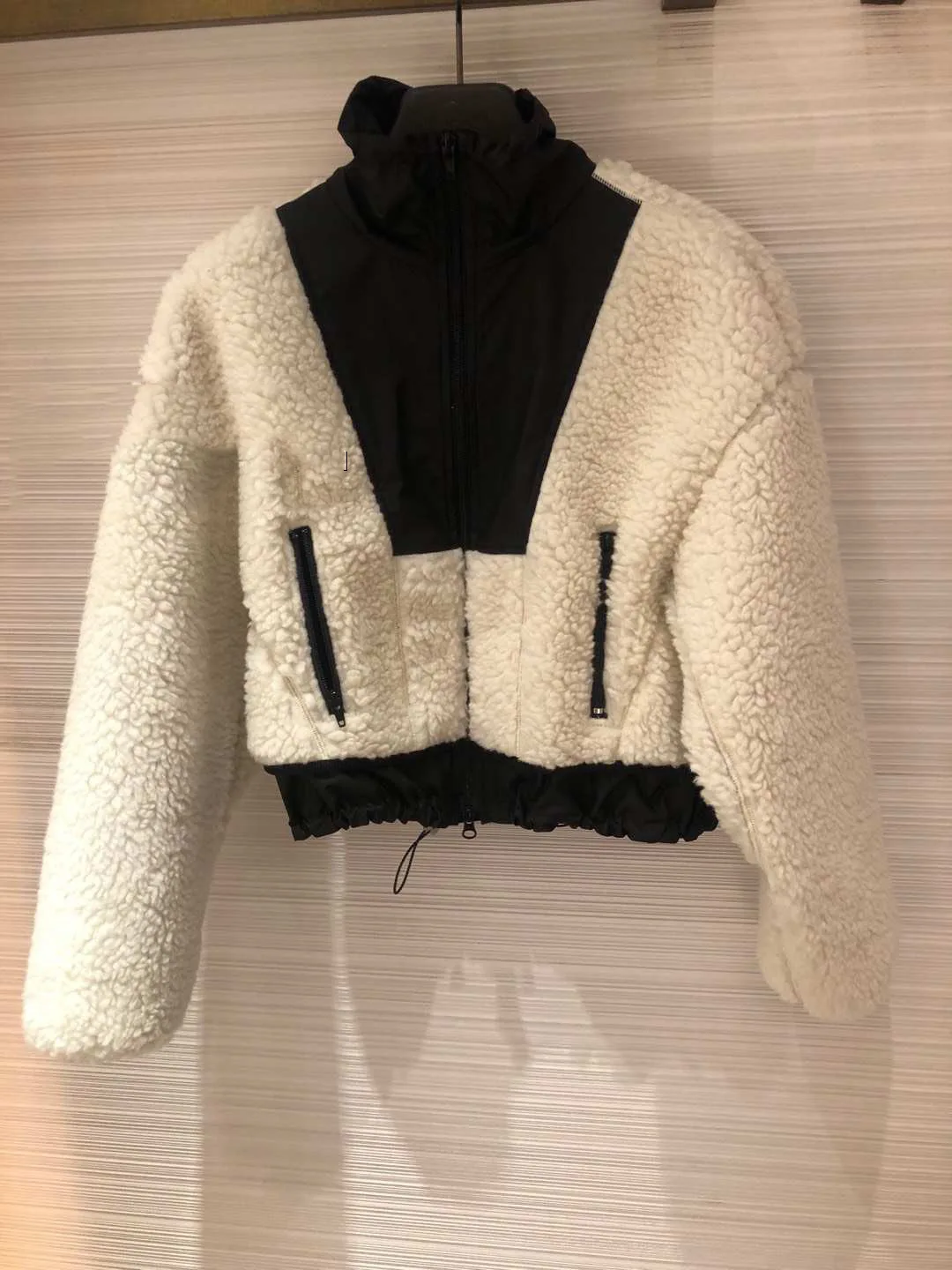 

New Lamb Wool Jacket for Fall/Winter 2019 Patchwork Mandarin Collar Women Jackets Coat