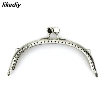

20 pcs/lot 12.5 cm Silver Metal purse frame Arch flat round head vintage embossing Kiss clasp lock bag accessorie