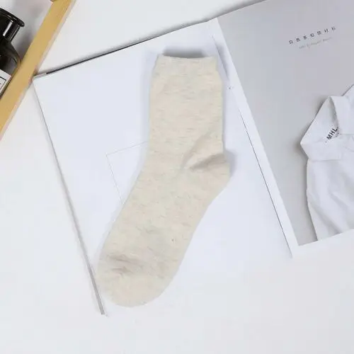 White A 4 пара/лот = 8 шт., однотонные повседневные мужские модные носки, Осень-зима, теплые хлопковые носки, деловые мужские носки - Цвет: White A