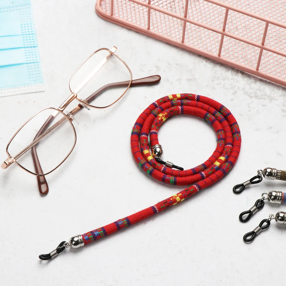 Vibrant Acrylic Beaded Eyewear Chain with Vintage Neck Strap