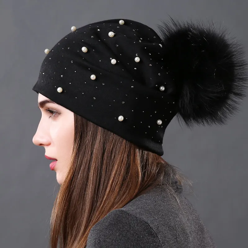 New Women's Pearls Beanies Winter Causal Solid Rhinestone Pearl Slouchy Beanies Hat with Raccoon Fur Pompom Femme Black Cap