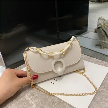 

Net red shoulder messenger small square bag female foreign mobile 2020 new Korean fashion wild messenger bag female