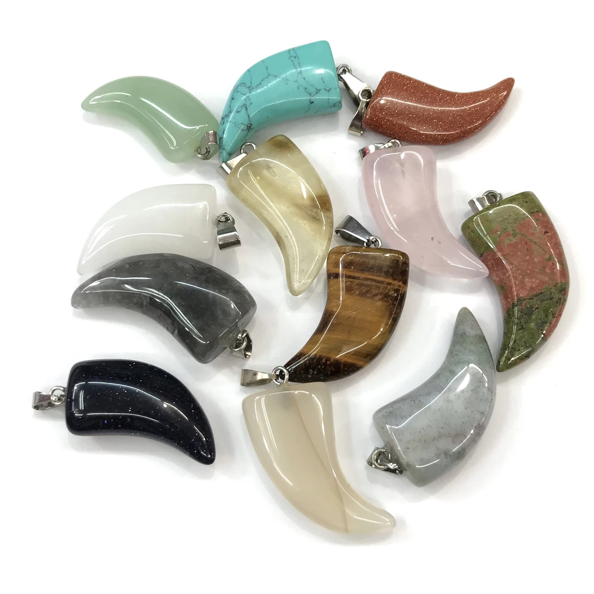 

Natural Stone Crescent shape Crystal Agates Pendants Lucky Stone Crystal Pendant for Jewelry Making Diy necklace accessories