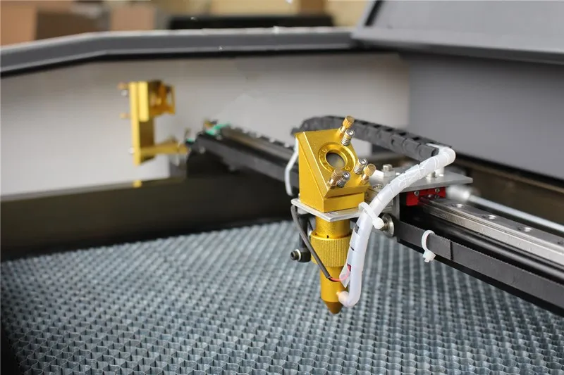 HCZ co2 cnc laser 3050 лазерный гравировальный станок 300*500 мм DSP станок для лазерной резки акрила/дерева/аэромоделя