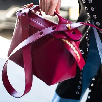 

European Style Niche Design Female 2020 New Wide Shoulder Strap Single Shoulder Crossbody-bag Portable A254