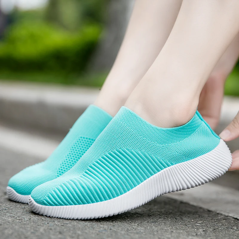 

New Breathable Air Mesh Autumn 2019 Flat Heels Sneakers Women Casual Slip on Stretch Knitted Sock Platform Shoes Woman Flats