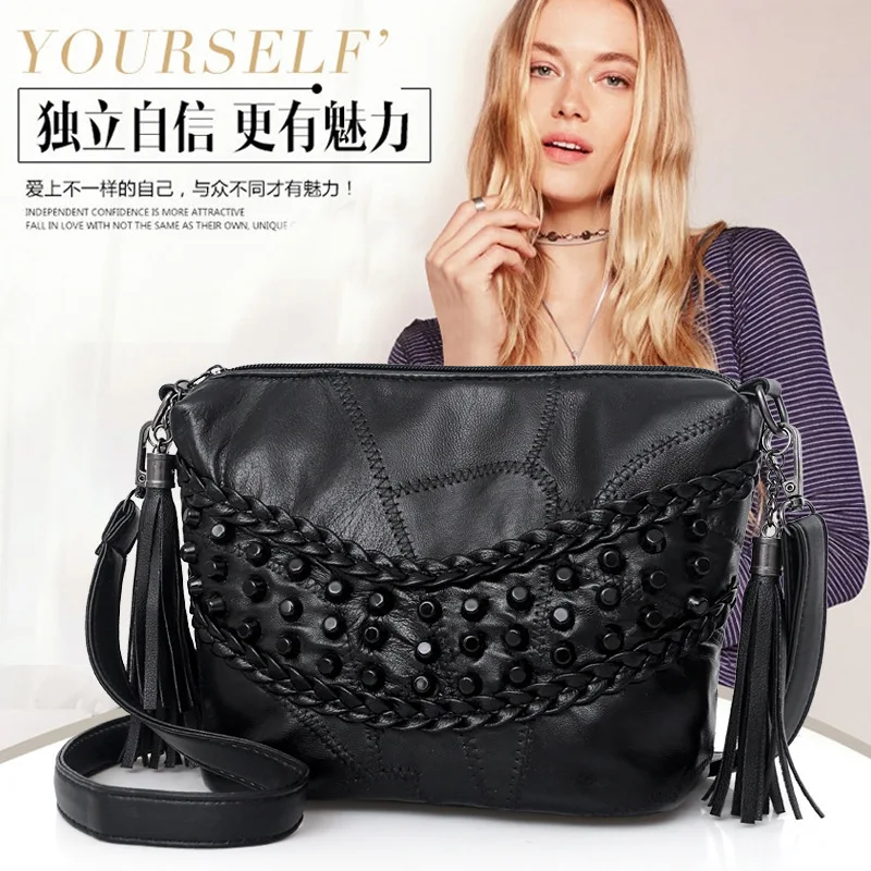 

WOMEN'S Bag 2017 New Style WOMEN'S Bag Korean-style Casual Fimbrilla Rivet WOMEN'S Bag Shoulder Diagonal Bag