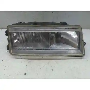 

RIGHT HEADLIGHT SEAT TOLEDO (1L)