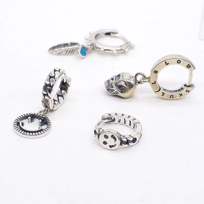 

S925 Fine Silver Retro Smiley Cool Earrings Europe And America Popular Skeleton Ear Clip Men's Fashion Man Ear Stud Ear Ring Wom
