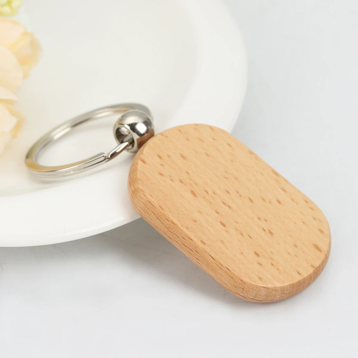 

Nordic Style Natural Wood Keychain & Silver Color Round Heart Wooden Keyring Car Auto Key Strap Waist Wallet Keyholde, 2 PCs