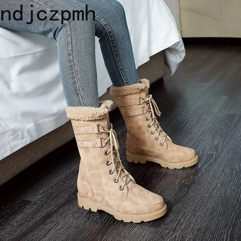 

Women's Boots the New winter fashion Round head Lace Low-heeled Martin boots Women's shoes plus size 34-43 Heel Height 3cm black