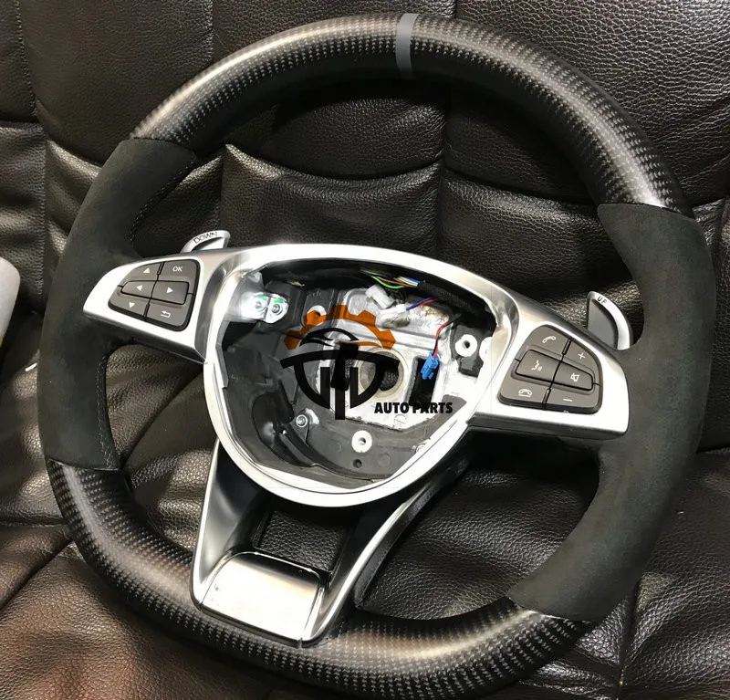 Матовый руль из углеродного волокна для Benz A45