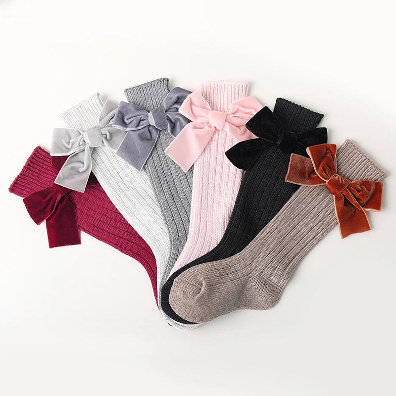 Носки для новорожденных девочек, длинные шелковые Гольфы с бантом, теплые вязаные вещи для зимы, мягкие хлопковые носки, детские длинные носки принцессы без пятки, От 0 до 3 лет