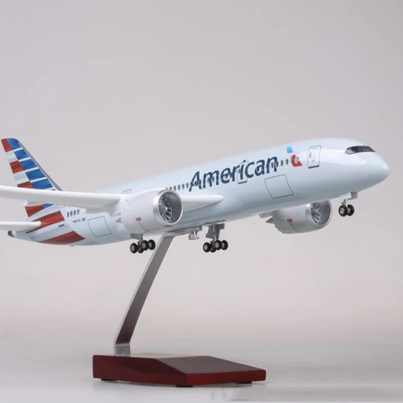 

Collection 1:130 Diecast Plastic Resin Plane 47cm Boeing B787 Dreamliner Aircraft American Airlines Model with Light and wheels
