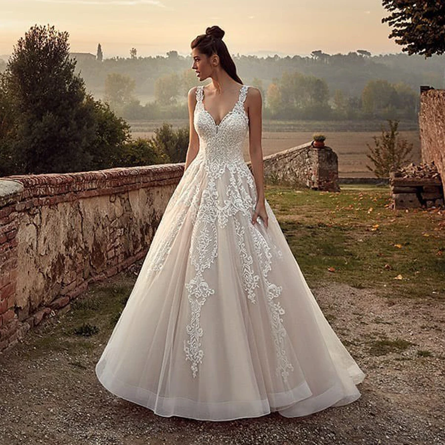 

Spaghetti Straps Exqusite Lace Applique Champagne Ball Gowns Wedding Dress vestido de novia sirena Bridal Dresses