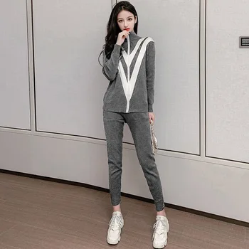 

Autumn and winter new women's fashion wild half-high collar color matching short coat + high waist slim feet pants sports suit