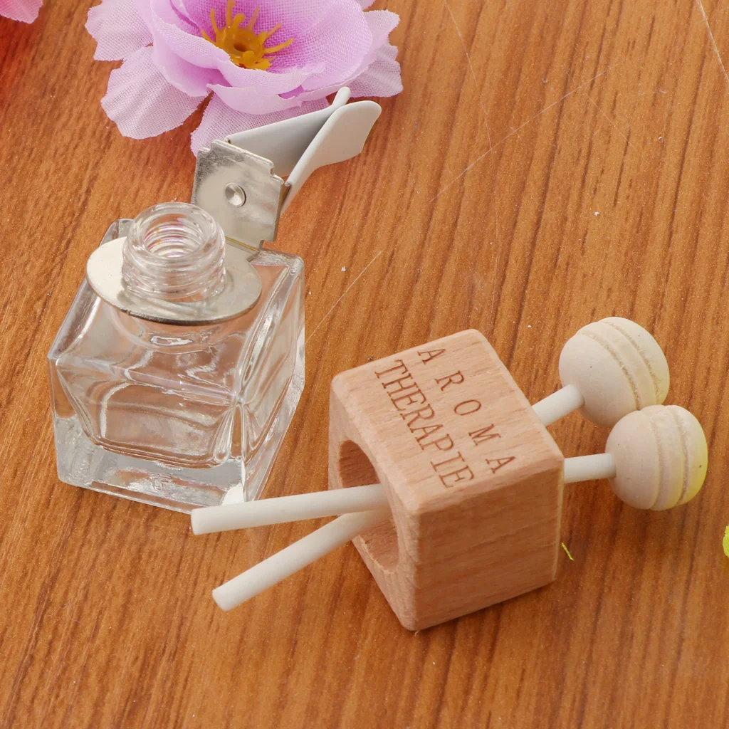 Car Air Freshener Glass Bottle For Essential Oils Car Perfume Bottle Pendant