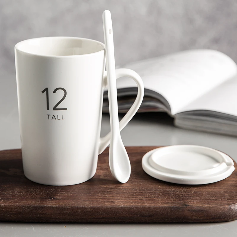 Матовая tazas de ceramica creativas, подарок, забавная кружка, чашка для молока, кофейные чашки и кружки, керамические с ложкой, рукоятка, новинка ins Brief