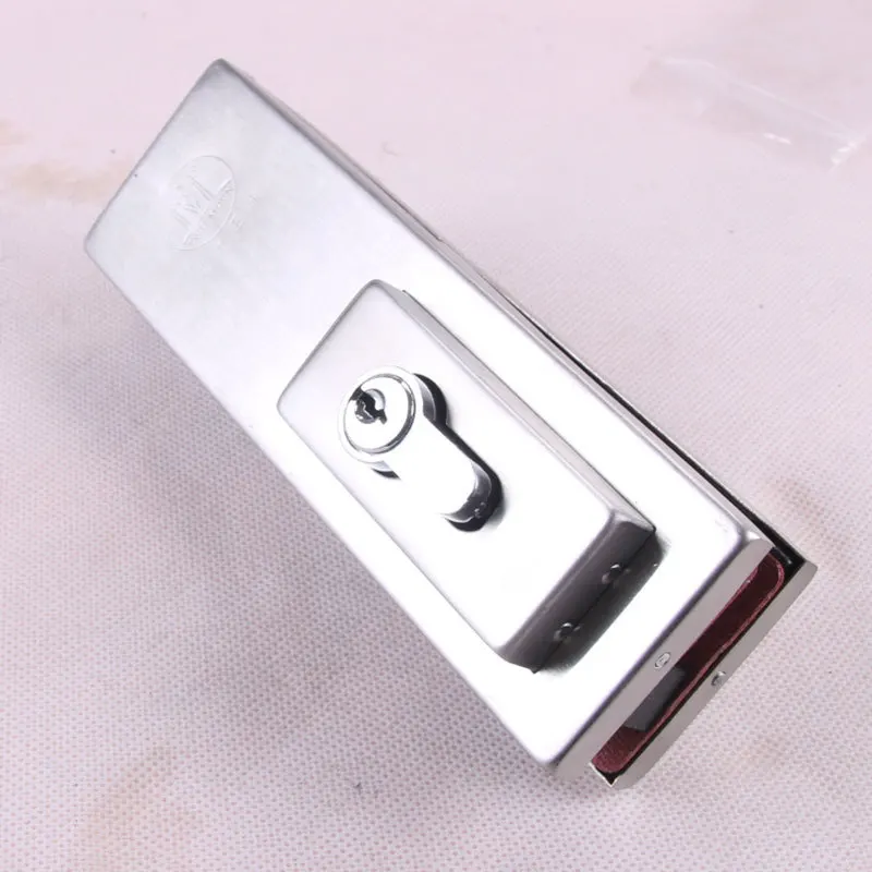 

Two moonm Glass Door Holder Parking Lock Stainless Steel Locking Clip Hardware Parts for Doors And Windows Manufacturers Direct