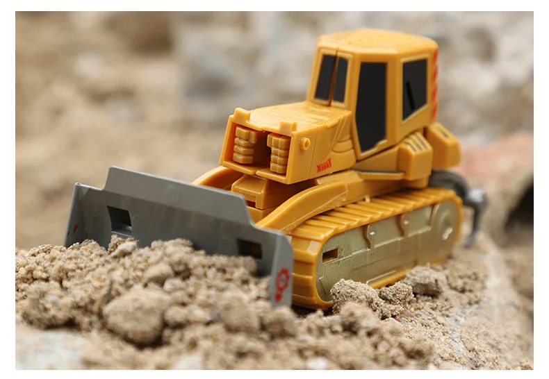 Стиль Инженерная модель автомобиля игрушечный сплав Материал 1: 72 соотношение-деформация робот