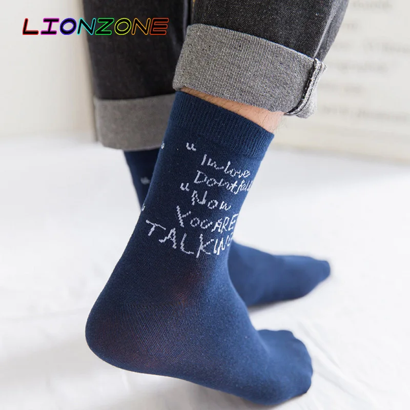 LIONZONE бренд качество Whtie хлопок Для мужчин носки с неанглийские символы сезон: весна–лето экипажа носки дышащий дезодорации EUR39-44