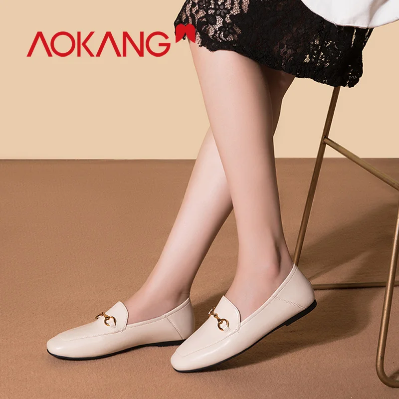 AOKANG/Новое поступление года; повседневная женская обувь; женские лоферы из искусственной кожи; мокасины; модная женская обувь на плоской подошве без застежки с цепочками