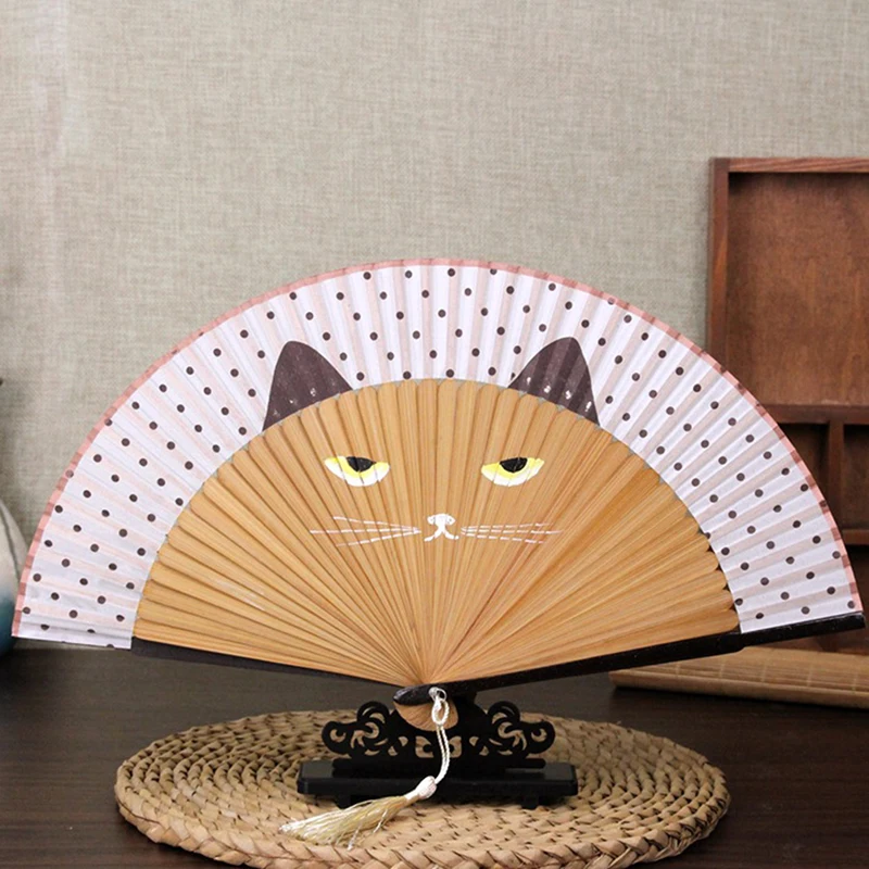 2 Style Cute Hollow Out Hand Folding Fans Cartoon Cat Folding Silk Fan Handheld Fan Outdoor Dancing Wedding Party Decoration