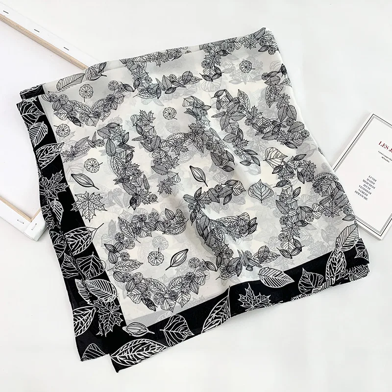 New-Ins-Style-Fresh-Literary-Simulation-Silk-Scarf-Women-Simple-and-Fashionable-Plant-Flower-Print-Decorative.jpg Új Ins Stílusú Friss Irodalmi Szimuláció Selyem Sál Nők Egyszerű És Divatos Növényi Virágnyomtatott Dekoratív Négyzet - Image 4