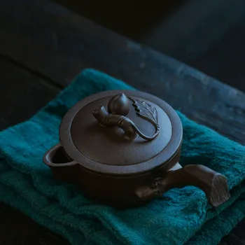 

Yixing Teapot "Bi Tao Tang Yu"Zi Ni Mud 100CC, for Chinese Gongfu Chadao, Tea Wares, Tea Sets, Tea Tools, Gifts.