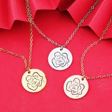 

Engraved Mom Dad Baby Round Disc Charm Necklace Coin Stainless Steel Family Necklaces For Mothers Day Gifts