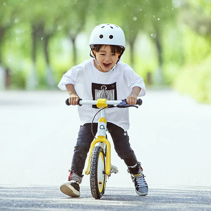 Qicycle шлем безопасности Регулируемый дышащий Катание на коньках велосипед