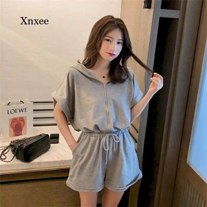 

2021 Wide-Leg Pants Hoodies Jumpsuit Womens Summer One-Piece Fashion Sports Set Female Short Sleeve T Shirts Small Casual Suit