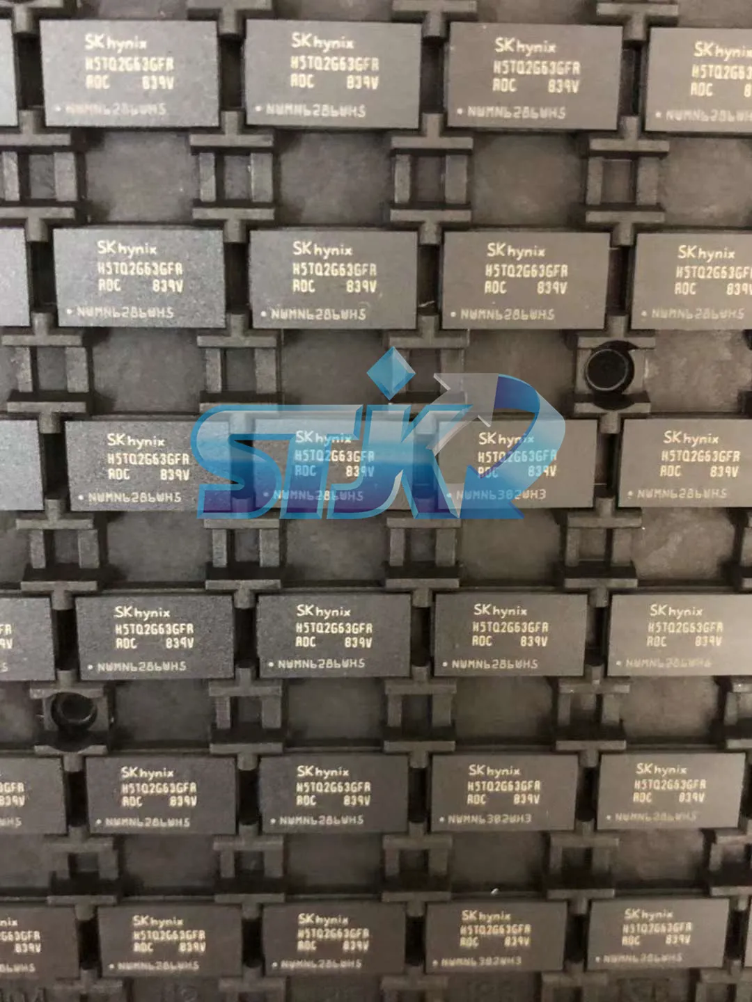 

Новые и оригинальные микросхемы памяти H5TQ2G63GFR-RDC DC/2018 + DDR3, 1 шт.