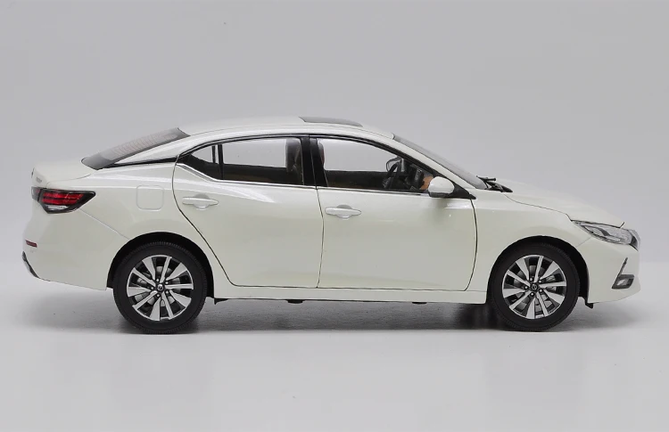 1:18 литье под давлением модель для Nissan Sylphy 2019 белый седан Игрушечная машина из сплава миниатюрная коллекция подарки Sentra
