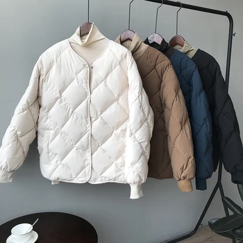 

High Quality Winter Solid Color Keep Warm Women Jacket Casual Covered Button Fashion Warm Padded Regular Ladies Coat M124