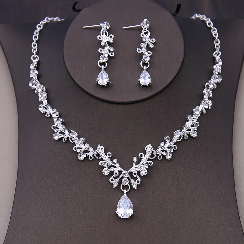 Bridal Jewelry Sets Luxury Crystal Heart Wedding Jewelry Sets Rhinestone Crown Tiara Choker Necklace Earrings African Beads