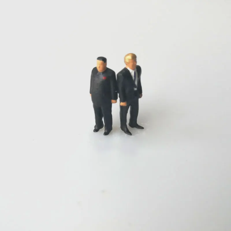 1/87 хо масштаб Трамп и Н. Корея миниатюрные фигурки поезд песок стол модель сцены микро реквизит для съемок творческой рекламы диорама